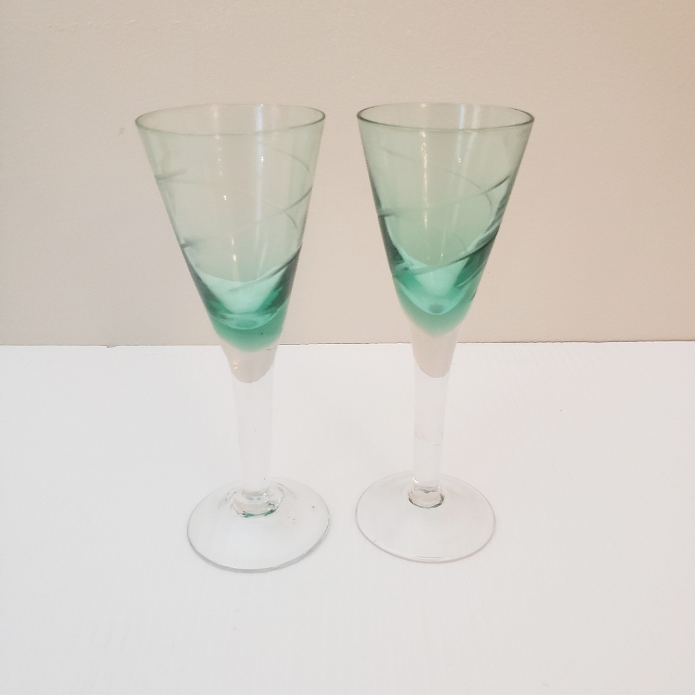 Vintage Cordial Set of 2 Glasses Green